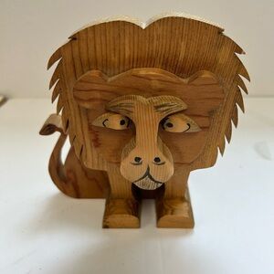 Wooden/ handmade/ Lyon/ wooden decor